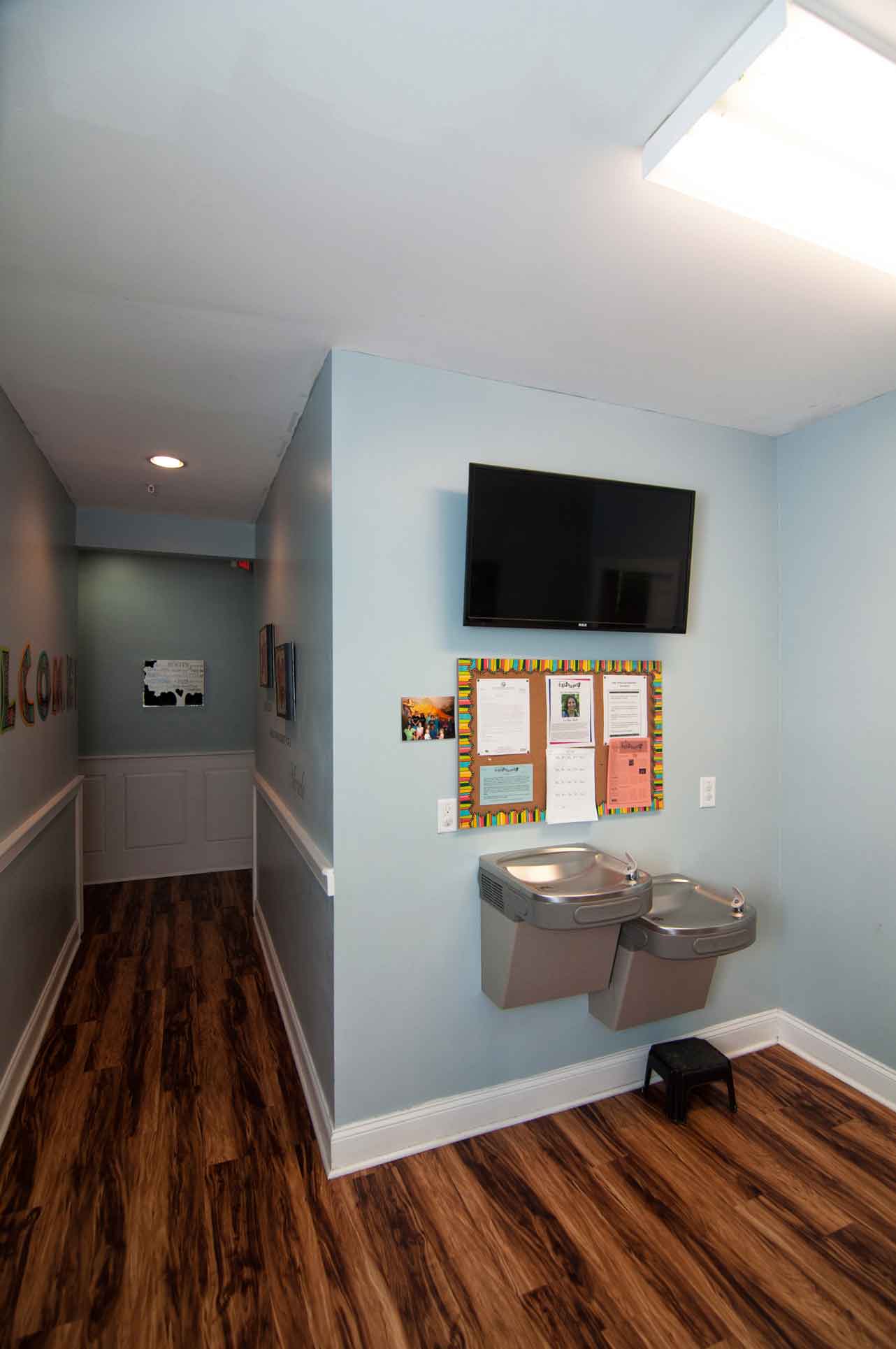 Hallway-with-Water-Fountain-and-Television-at-Faith-Christian-Academy-in-McCleansville-NC